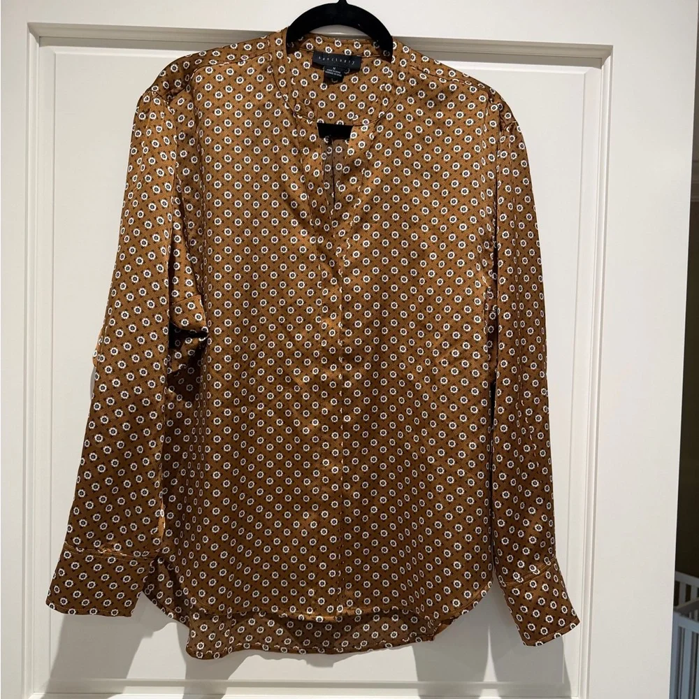 NWOT Sanctuary Geometric 3/4 Sleeve Blouse - Size M - Gorgeous!! Evereve 2024 - Picture 7 of 10